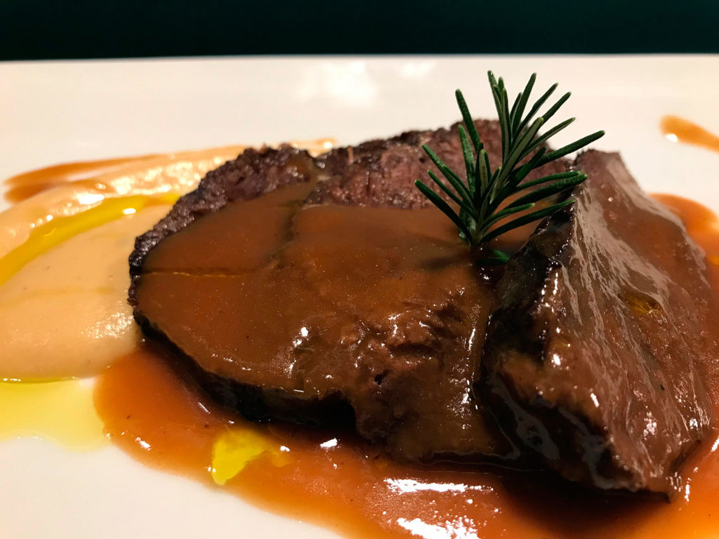 Receta de Carrilleras de Ternera a la Vainilla | Gastrobar Moka